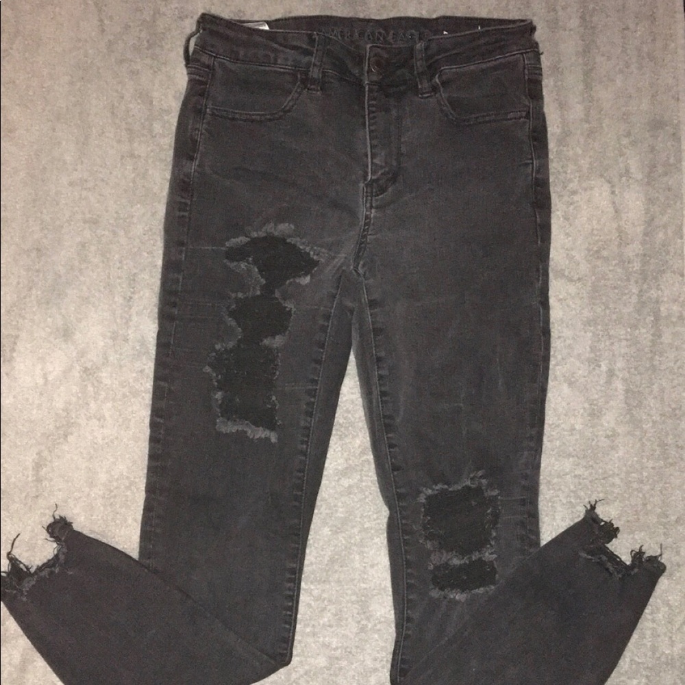 Women’s black American Eagle jeans size 6